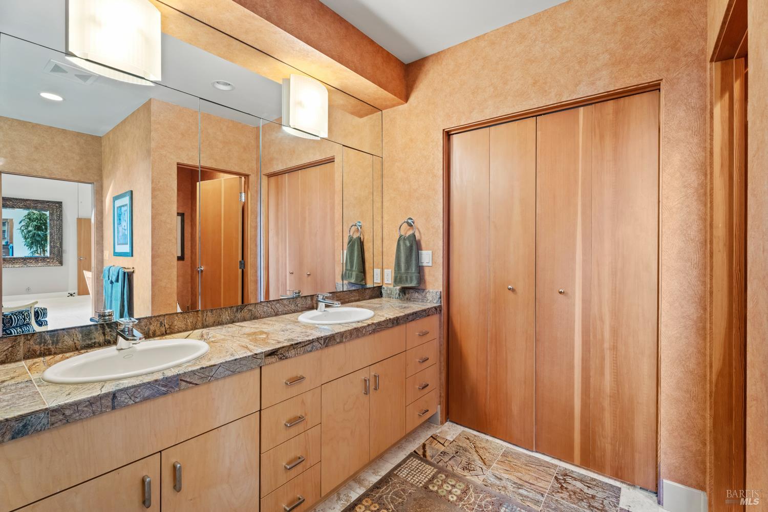 Detail Gallery Image 34 of 42 For 700 Holmes Ranch Rd, Philo,  CA 95466 - 3 Beds | 3 Baths