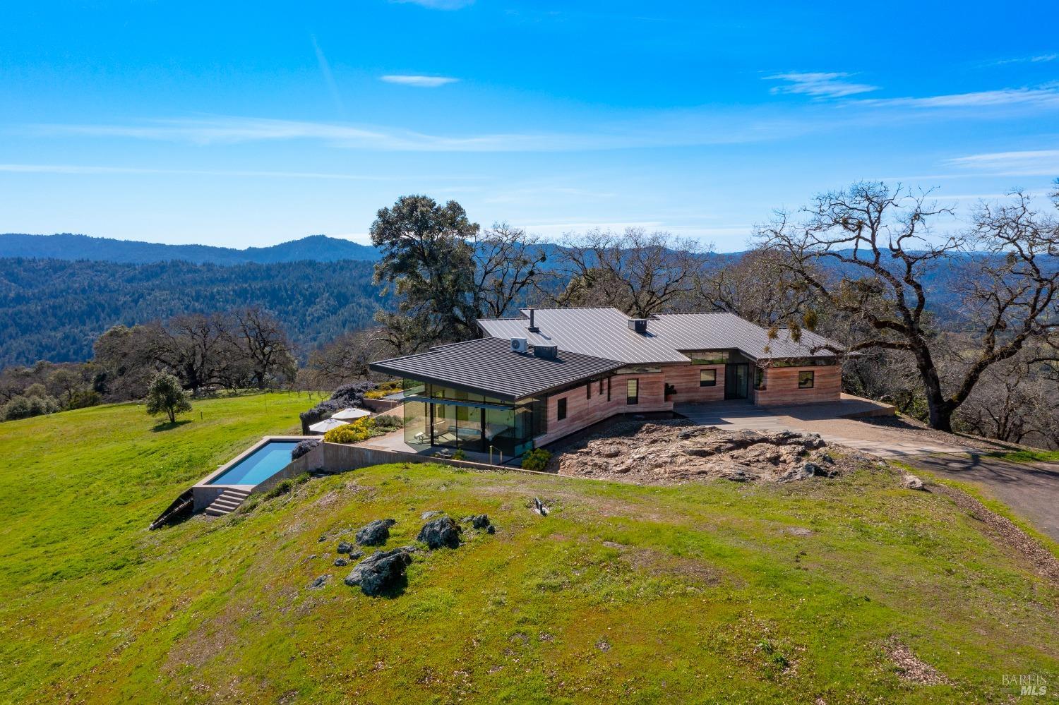 Detail Gallery Image 36 of 65 For 24000 Fig Tree Ln, Yorkville,  CA 95494 - 3 Beds | 2/1 Baths