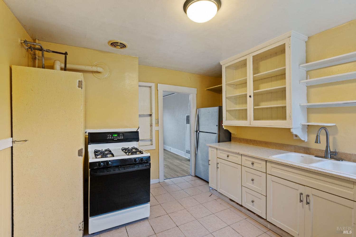 Detail Gallery Image 23 of 44 For 12 Daniels Ave, Vallejo,  CA 94590 - – Beds | – Baths