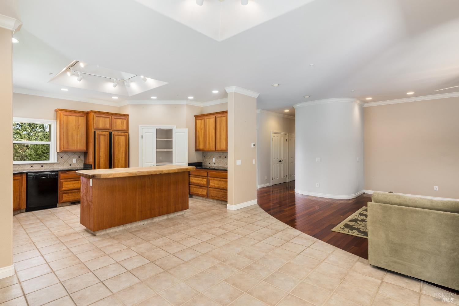 Detail Gallery Image 9 of 32 For 8930 Hwy 116 Unkn, Forestville,  CA 95436 - 3 Beds | 2/1 Baths