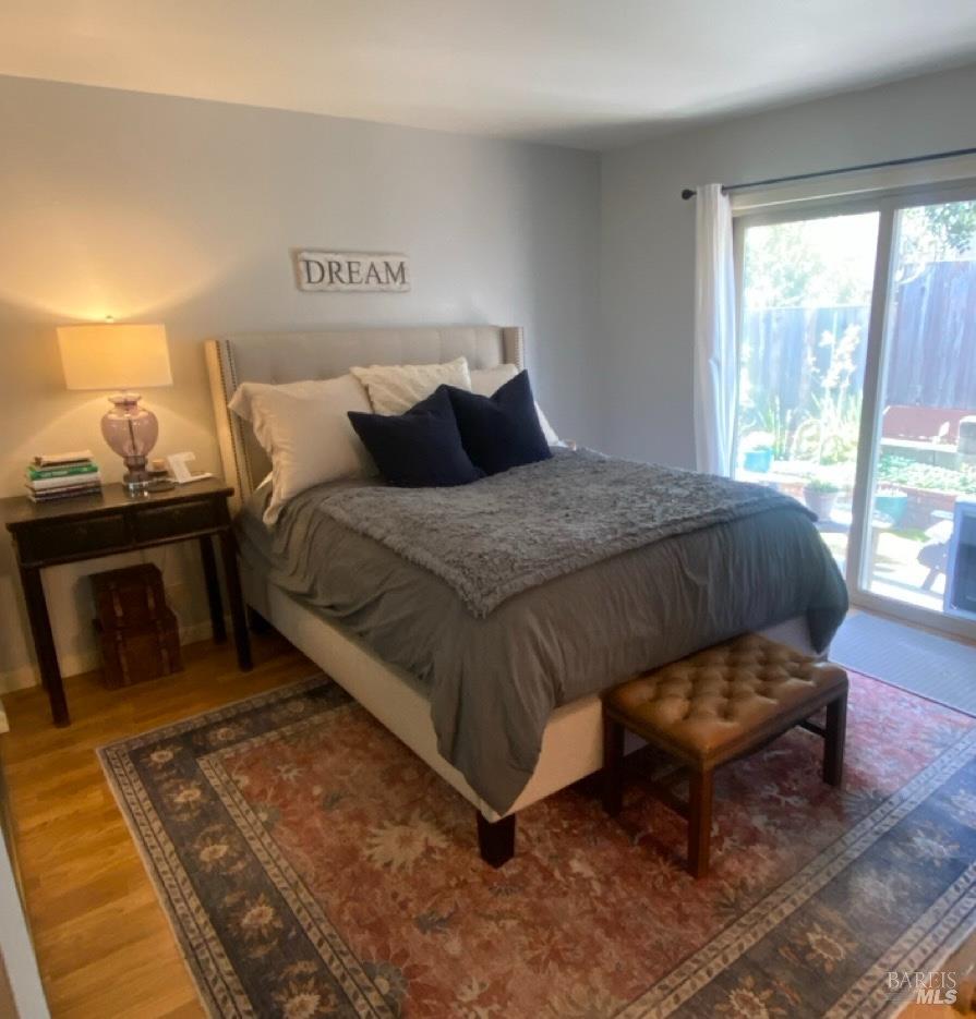 Detail Gallery Image 9 of 11 For 46 Acorn Cir, Petaluma,  CA 94952 - 2 Beds | 2/1 Baths