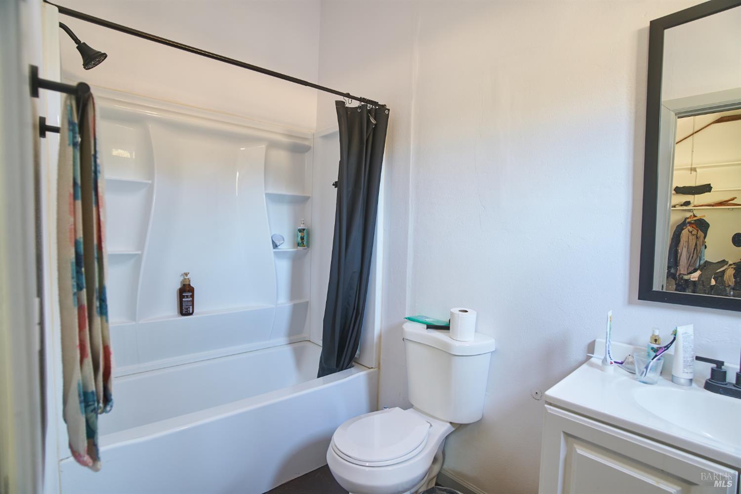 Detail Gallery Image 26 of 26 For 14600 S Highway 101, Hopland,  CA 95449 - – Beds | – Baths