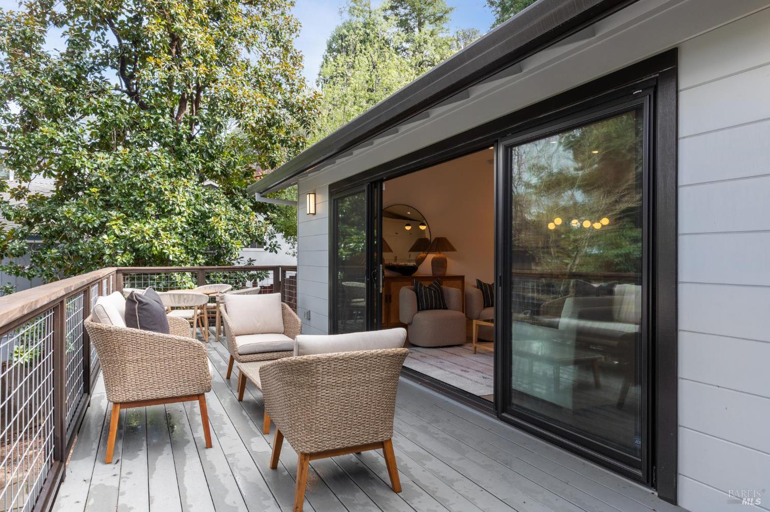 Detail Gallery Image 13 of 36 For 602 Chapman Dr, Corte Madera,  CA 94925 - 4 Beds | 3 Baths