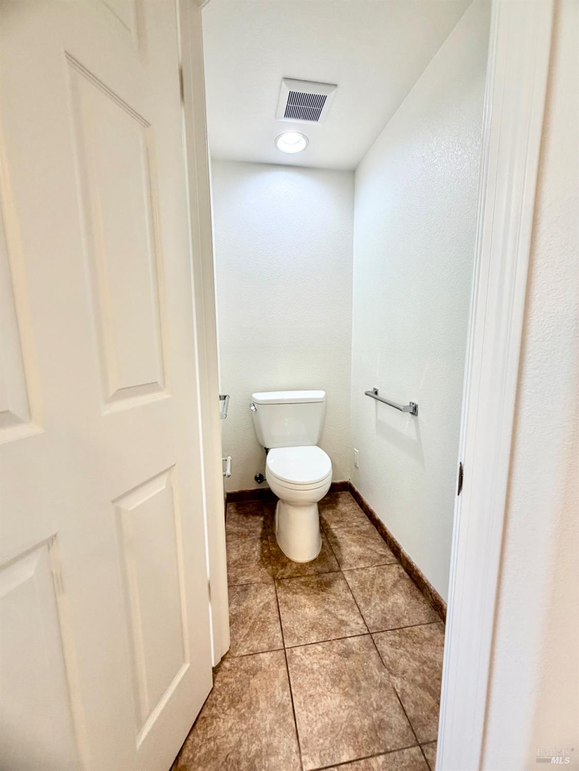 Detail Gallery Image 19 of 31 For 1717 Brompton St, Petaluma,  CA 94954 - 3 Beds | 2 Baths