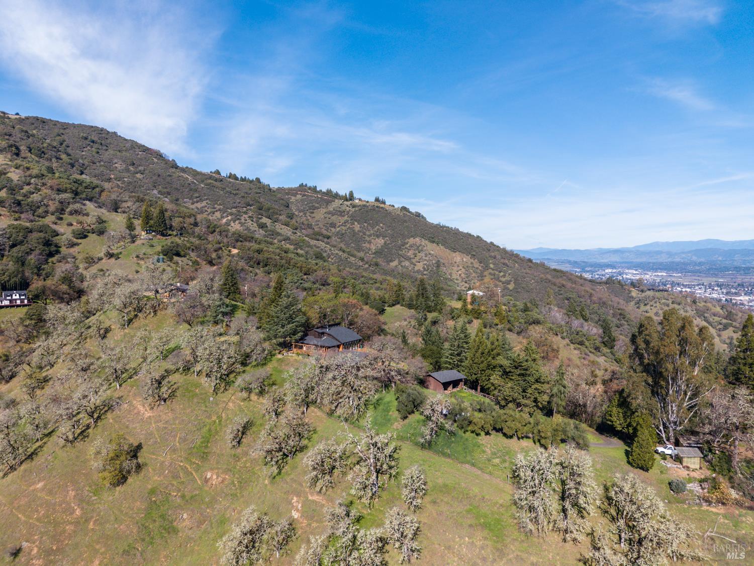 Detail Gallery Image 40 of 45 For 1411 Oak Knoll Rd, Ukiah,  CA 95482 - 3 Beds | 2 Baths