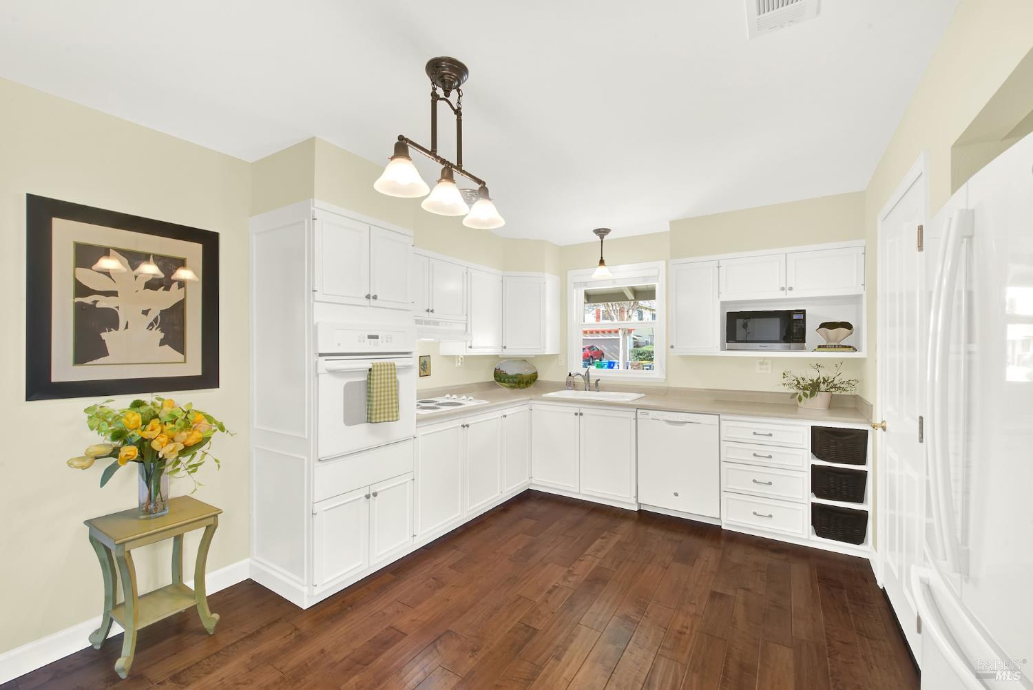 Detail Gallery Image 12 of 39 For 3654 Diablo St, Napa,  CA 94558 - 3 Beds | 2 Baths