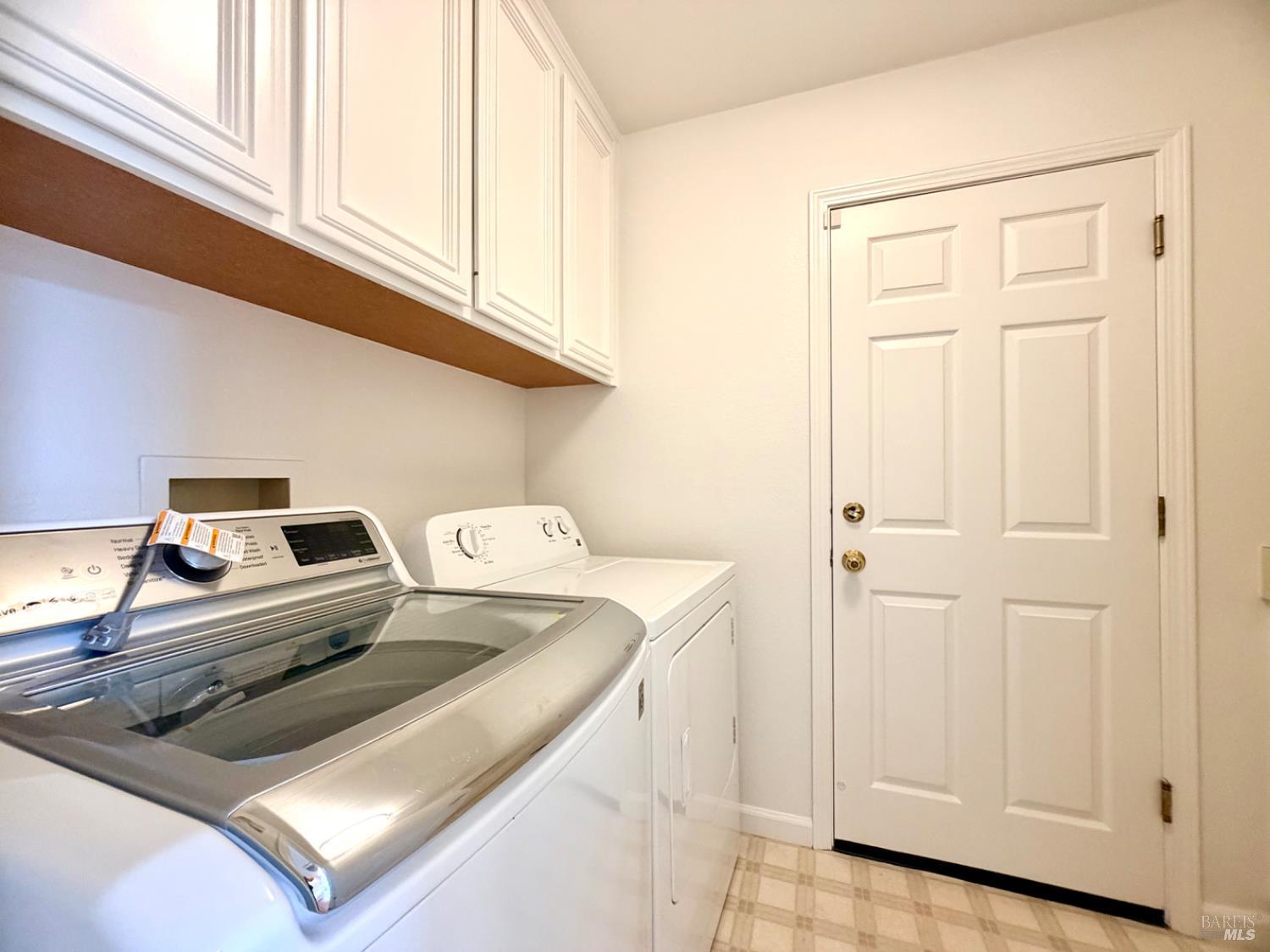 Detail Gallery Image 25 of 31 For 1717 Brompton St, Petaluma,  CA 94954 - 3 Beds | 2 Baths