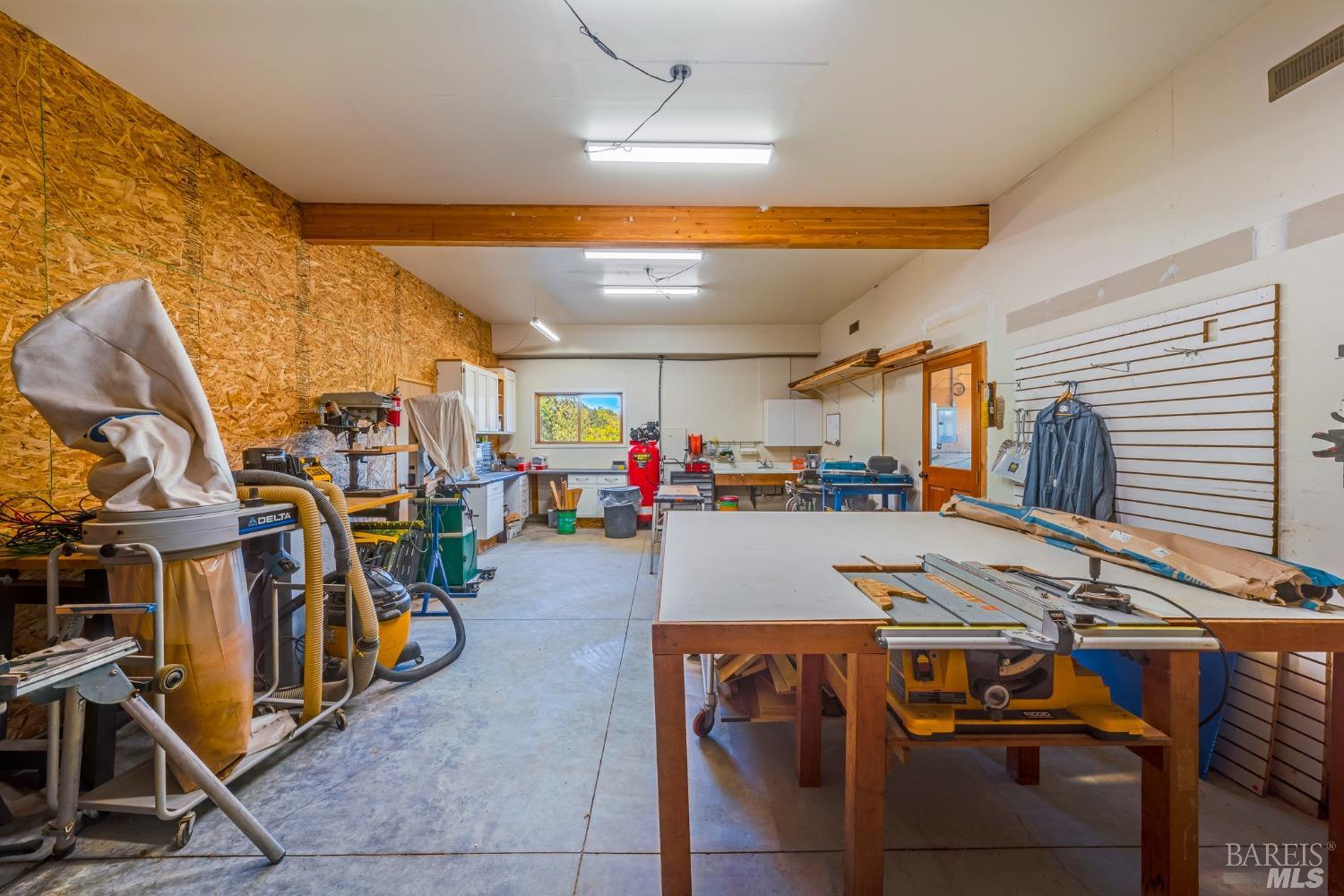 Detail Gallery Image 41 of 65 For 24000 Fig Tree Ln, Yorkville,  CA 95494 - 3 Beds | 2/1 Baths