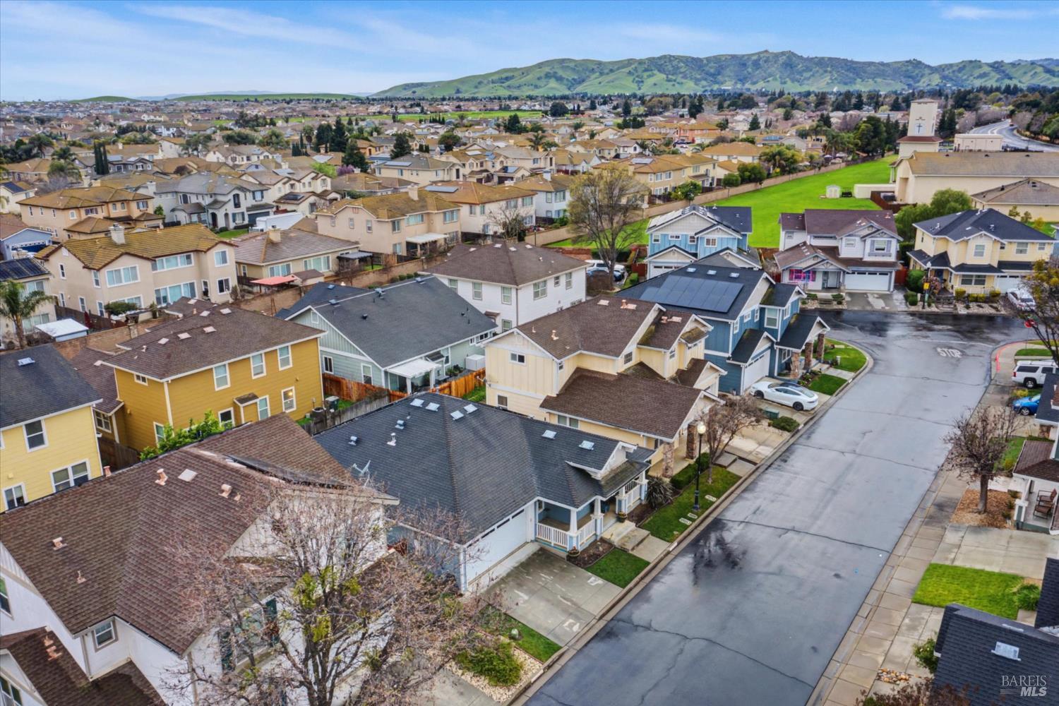 Detail Gallery Image 38 of 39 For 984 Countrywood Cir, Vacaville,  CA 95687 - 3 Beds | 2 Baths