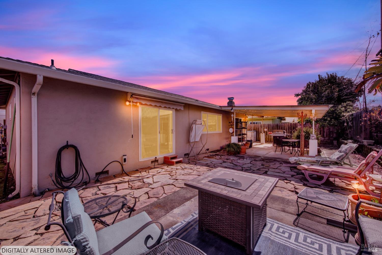 Detail Gallery Image 34 of 42 For 307 Trinity Dr, Vacaville,  CA 95687 - 3 Beds | 2 Baths