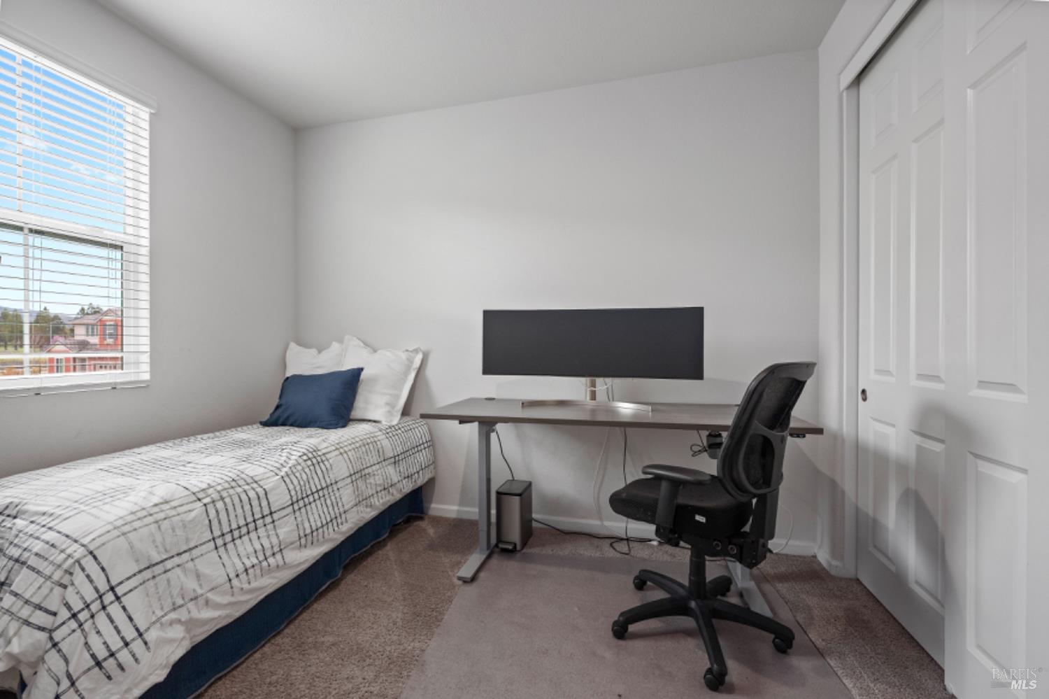 Detail Gallery Image 23 of 25 For 2148 Karen Pl, Rohnert Park,  CA 94928 - 4 Beds | 2/1 Baths