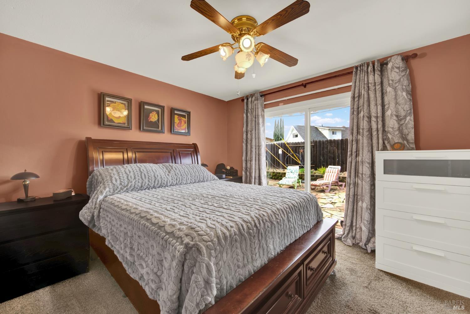 Detail Gallery Image 22 of 42 For 307 Trinity Dr, Vacaville,  CA 95687 - 3 Beds | 2 Baths