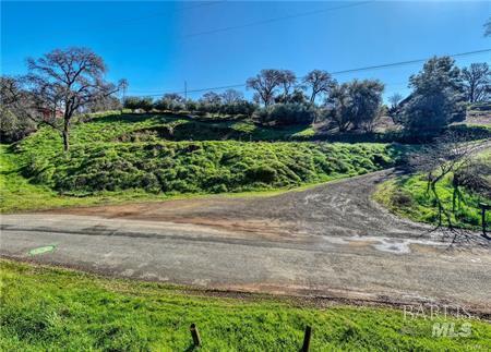 Detail Gallery Image 9 of 27 For 2960 Crestview Dr, Clearlake,  CA 95422 - – Beds | – Baths