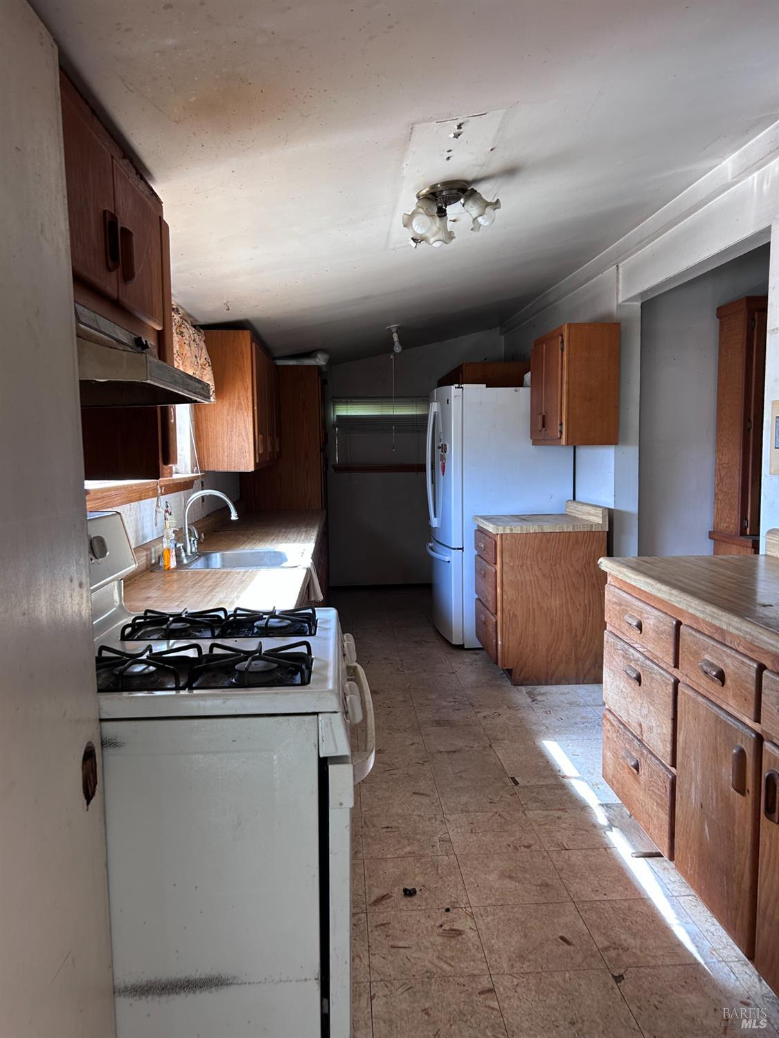 Detail Gallery Image 17 of 22 For 1005 Poplar Rd, Vacaville,  CA 95687 - 3 Beds | 1 Baths