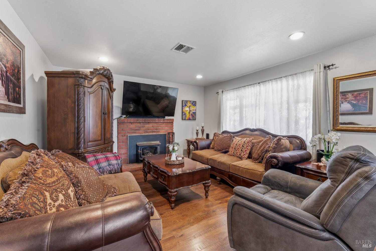 Detail Gallery Image 14 of 38 For 925 N Camino Alto Unkn, Vallejo,  CA 94589 - 3 Beds | 2 Baths