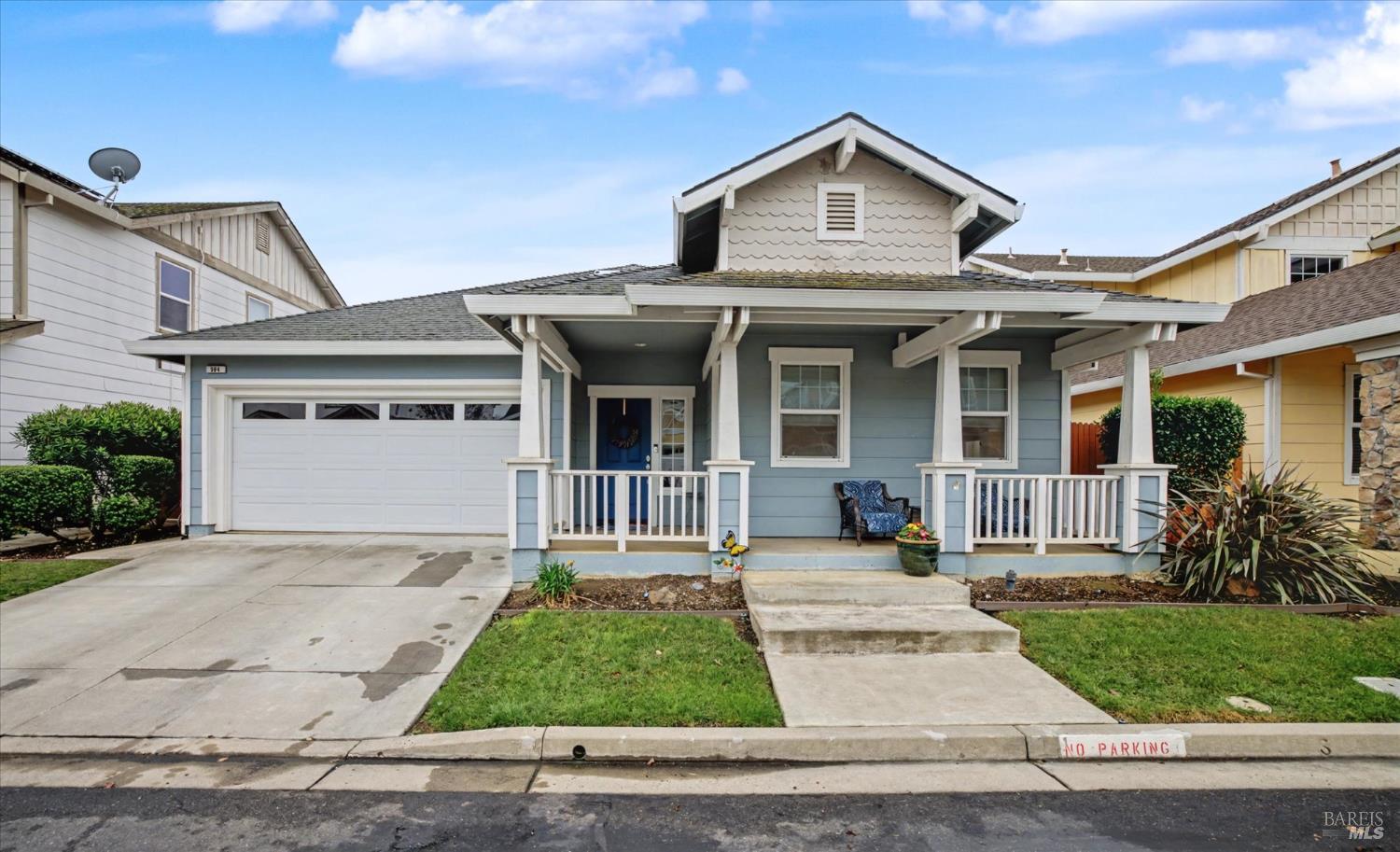 Detail Gallery Image 5 of 39 For 984 Countrywood Cir, Vacaville,  CA 95687 - 3 Beds | 2 Baths