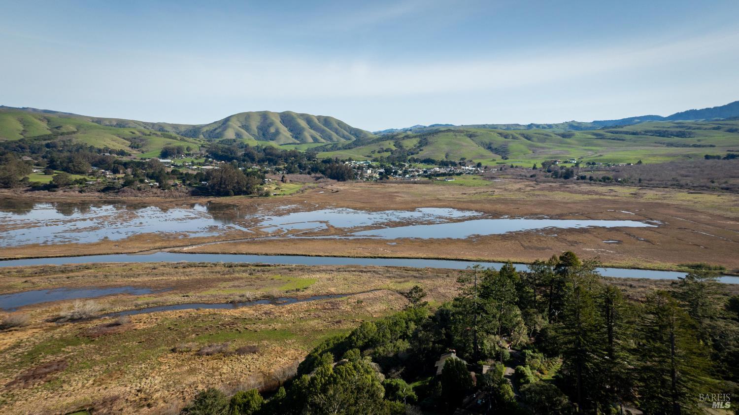 Detail Gallery Image 21 of 23 For 140 Buena Vista Ave, Point Reyes Station,  CA 94956 - 3 Beds | 2 Baths