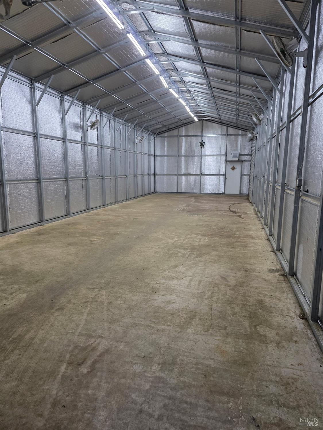 Detail Gallery Image 22 of 35 For 17001 Walker Lake Rd, Willits,  CA 95490 - 3 Beds | 2 Baths