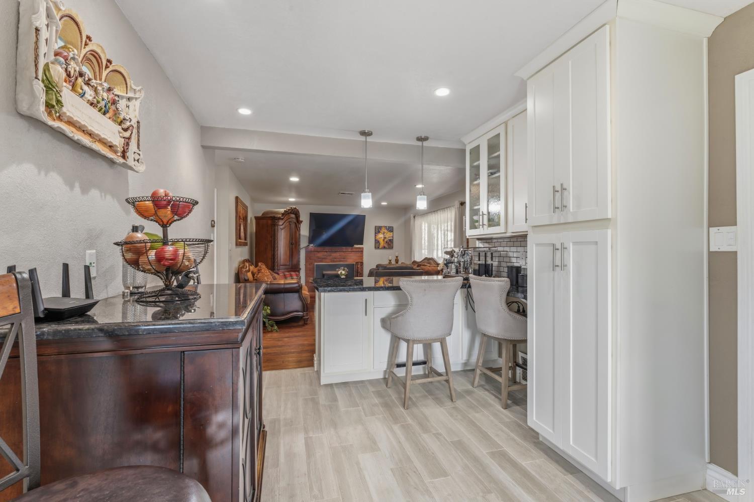 Detail Gallery Image 13 of 38 For 925 N Camino Alto Unkn, Vallejo,  CA 94589 - 3 Beds | 2 Baths