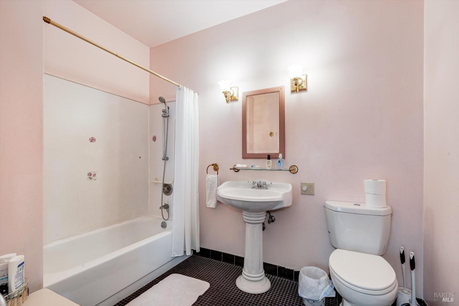 Detail Gallery Image 17 of 32 For 681 Broadway Unkn, Sonoma,  CA 95476 - – Beds | – Baths