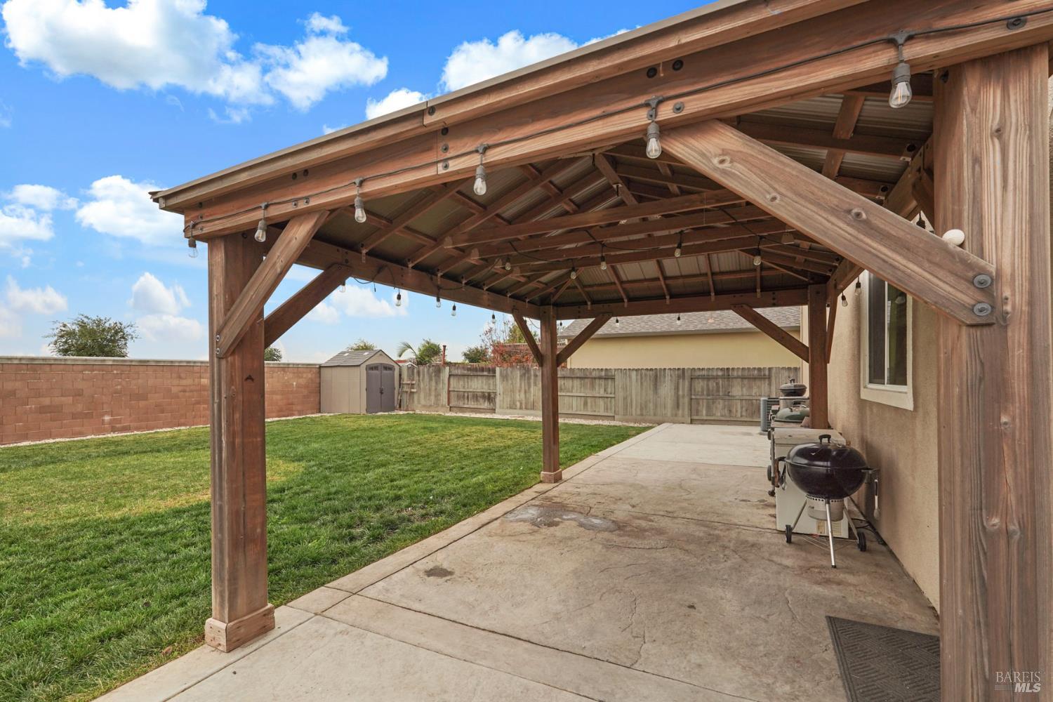 Detail Gallery Image 28 of 37 For 4725 Market Pl, Rio Vista,  CA 94571 - 4 Beds | 2/1 Baths