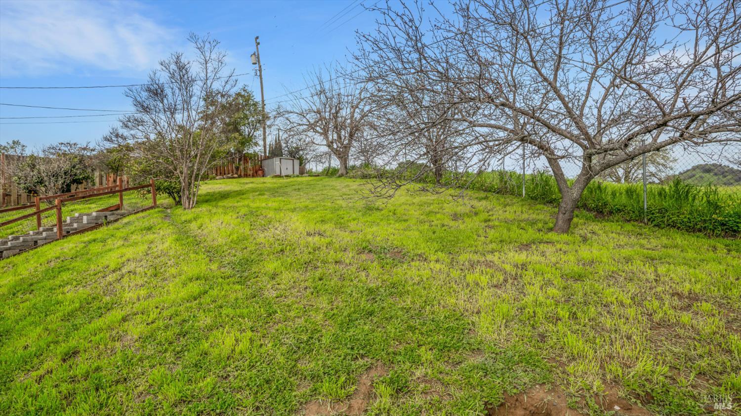 Detail Gallery Image 28 of 36 For 757 Wesley Ave, Vacaville,  CA 95688 - 3 Beds | 2 Baths