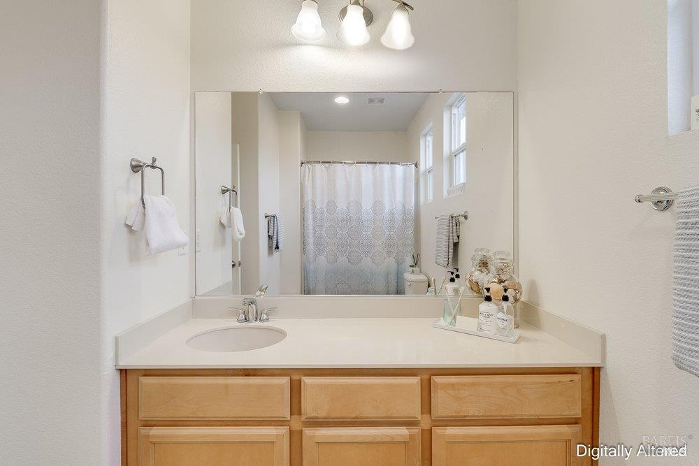 Detail Gallery Image 48 of 70 For 6606 Deerfield Dr, Vallejo,  CA 94591 - 4 Beds | 2/1 Baths
