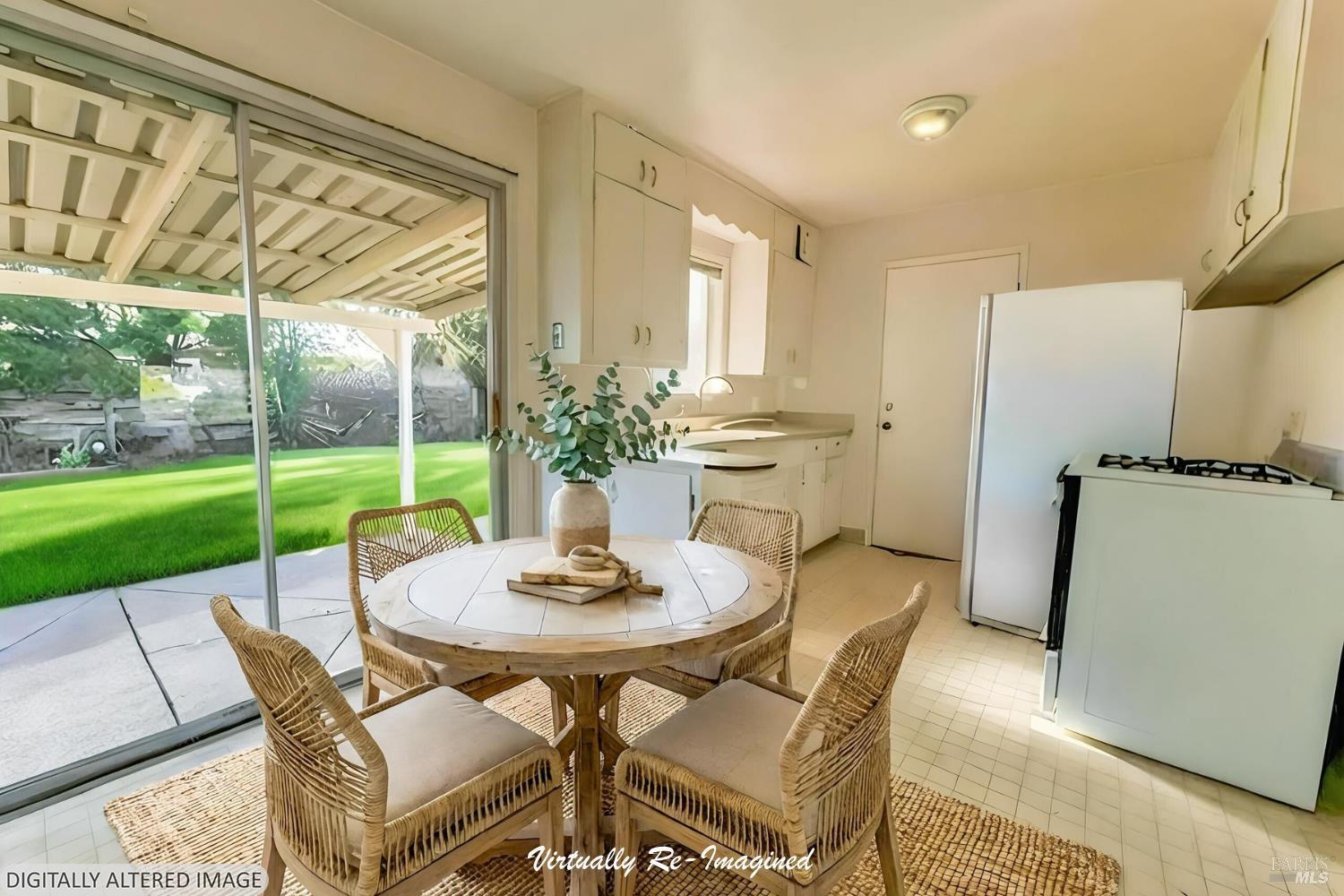 Detail Gallery Image 6 of 13 For 66 Rio Vista Way, Petaluma,  CA 94952 - 3 Beds | 1 Baths