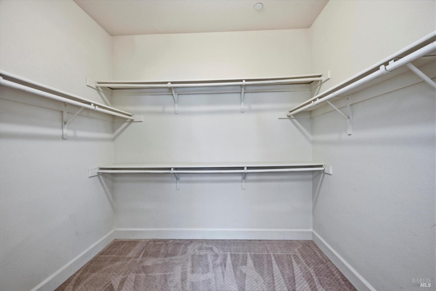 Detail Gallery Image 18 of 33 For 2017 Verbena Dr, Santa Rosa,  CA 95404 - 3 Beds | 2/1 Baths