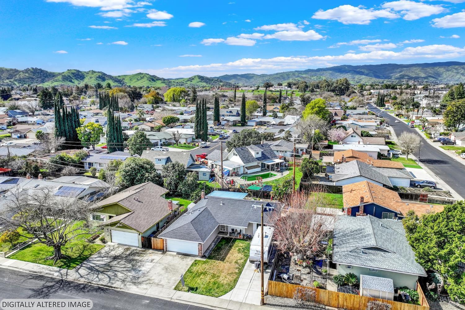 Detail Gallery Image 42 of 42 For 307 Trinity Dr, Vacaville,  CA 95687 - 3 Beds | 2 Baths