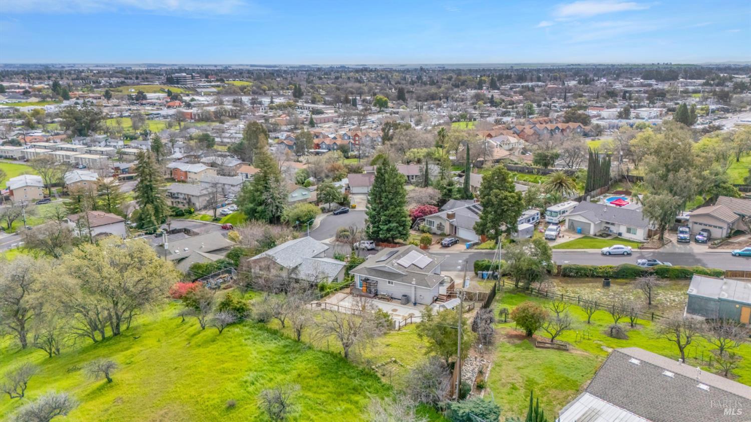 Detail Gallery Image 33 of 36 For 757 Wesley Ave, Vacaville,  CA 95688 - 3 Beds | 2 Baths