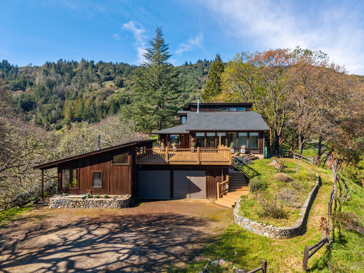 Detail Gallery Image 43 of 45 For 1411 Oak Knoll Rd, Ukiah,  CA 95482 - 3 Beds | 2 Baths