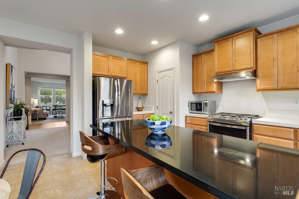 Detail Gallery Image 19 of 70 For 6606 Deerfield Dr, Vallejo,  CA 94591 - 4 Beds | 2/1 Baths