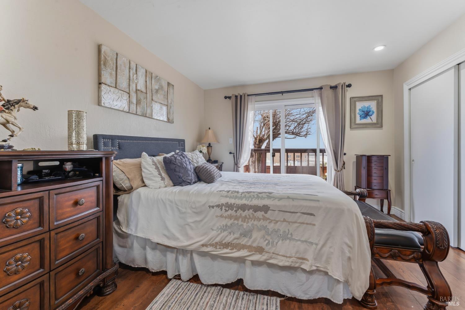 Detail Gallery Image 20 of 38 For 925 N Camino Alto Unkn, Vallejo,  CA 94589 - 3 Beds | 2 Baths