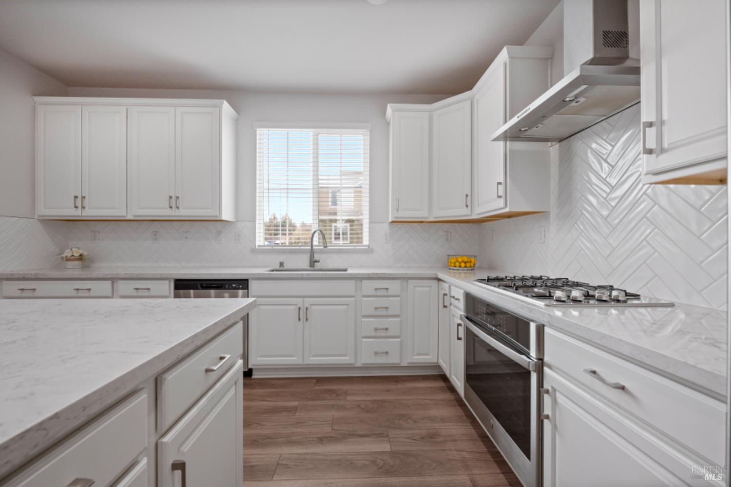 Detail Gallery Image 5 of 25 For 2148 Karen Pl, Rohnert Park,  CA 94928 - 4 Beds | 2/1 Baths