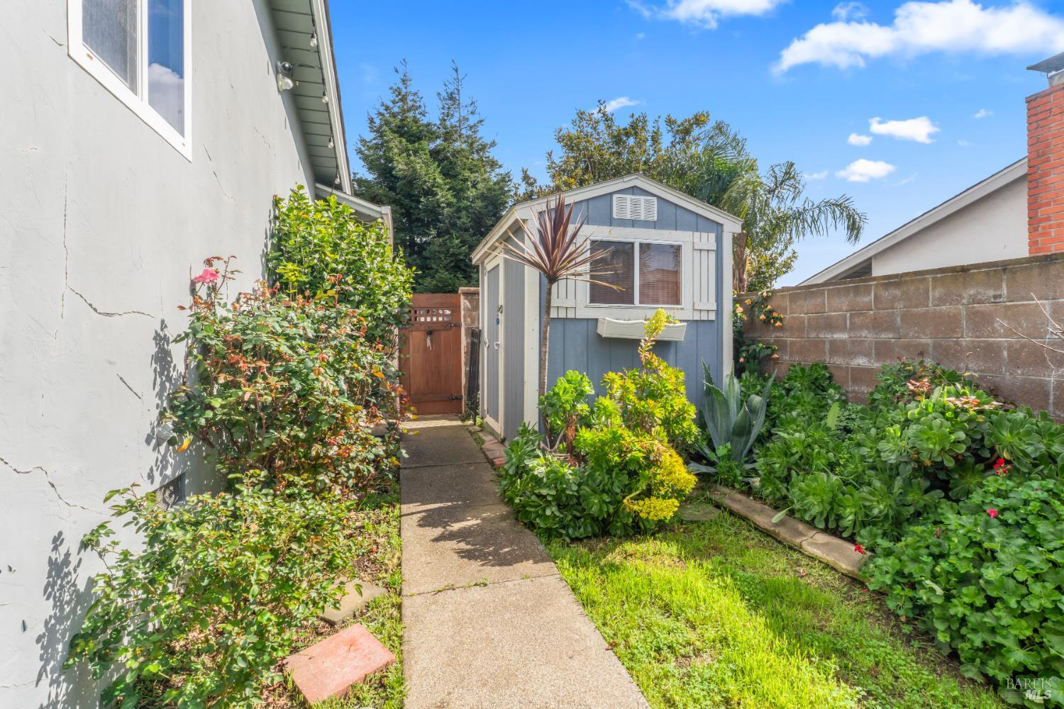 Detail Gallery Image 31 of 38 For 925 N Camino Alto Unkn, Vallejo,  CA 94589 - 3 Beds | 2 Baths