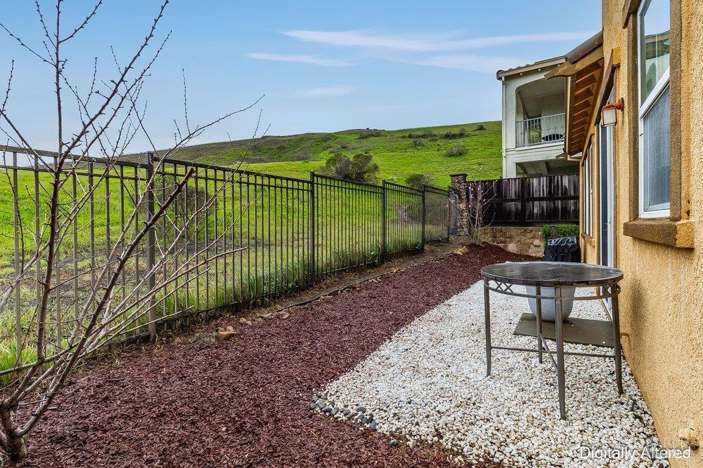 Detail Gallery Image 55 of 70 For 6606 Deerfield Dr, Vallejo,  CA 94591 - 4 Beds | 2/1 Baths