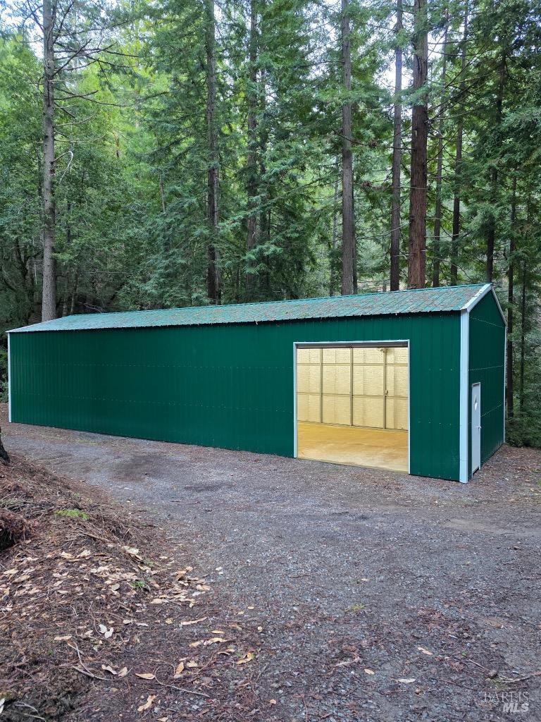 Detail Gallery Image 27 of 35 For 17001 Walker Lake Rd, Willits,  CA 95490 - 3 Beds | 2 Baths