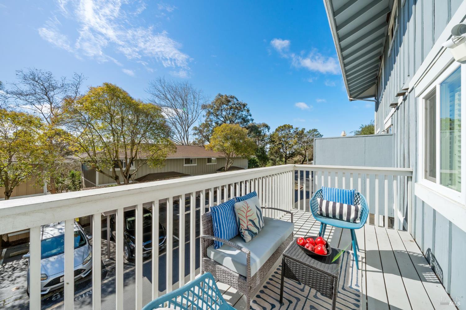 Detail Gallery Image 13 of 24 For 138 Warwick Dr #77,  Benicia,  CA 94510 - 3 Beds | 1/1 Baths