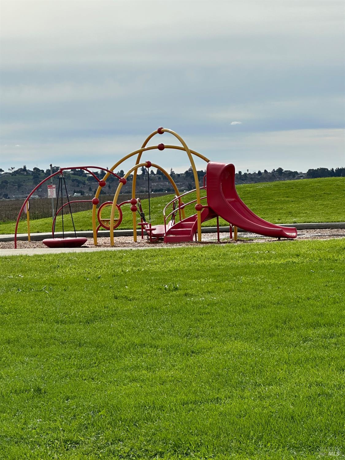 Detail Gallery Image 20 of 23 For 1001 Jack London Dr, Vallejo,  CA 94589 - 3 Beds | 1 Baths