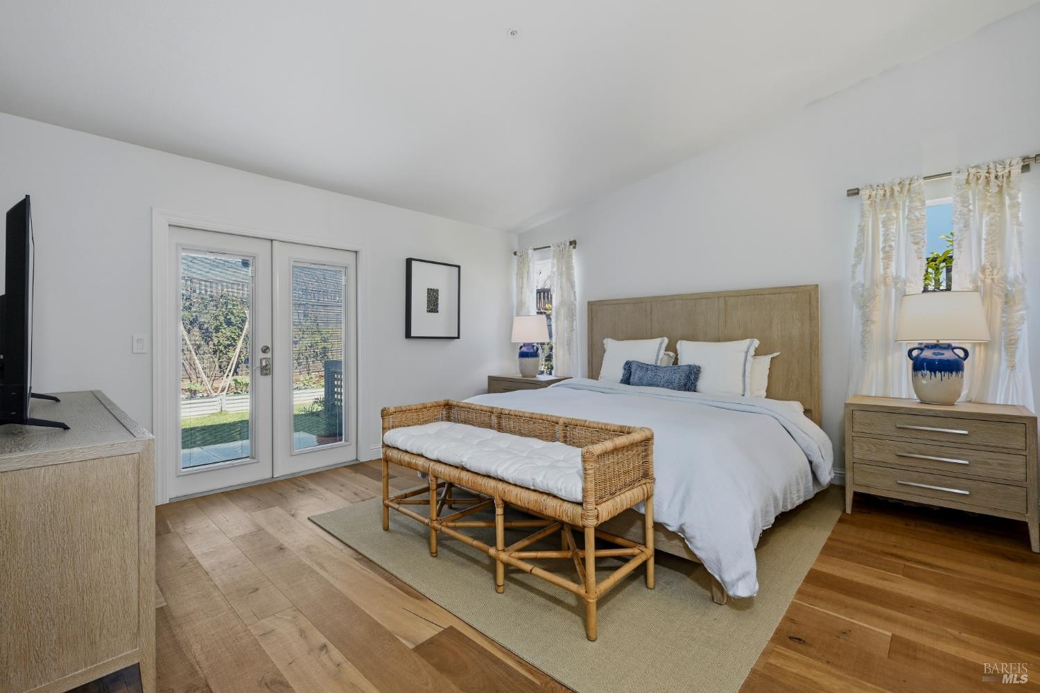 Detail Gallery Image 19 of 41 For 20 Caber Ct, Napa,  CA 94558 - 3 Beds | 2 Baths
