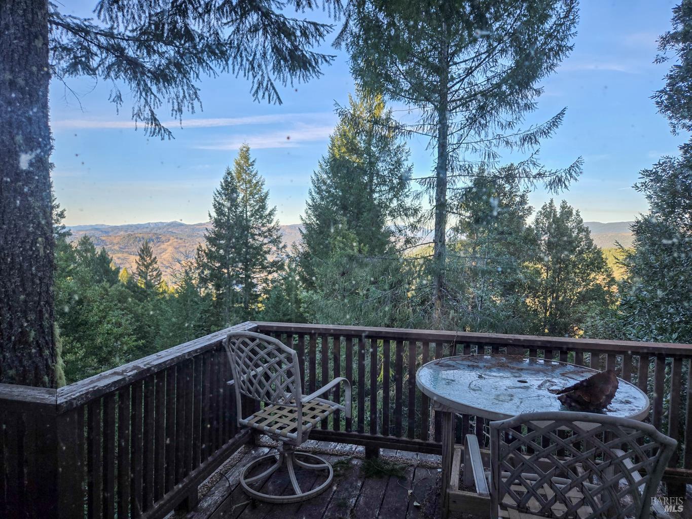 Detail Gallery Image 2 of 23 For 36341 Covelo Rd, Willits,  CA 95490 - – Beds | – Baths