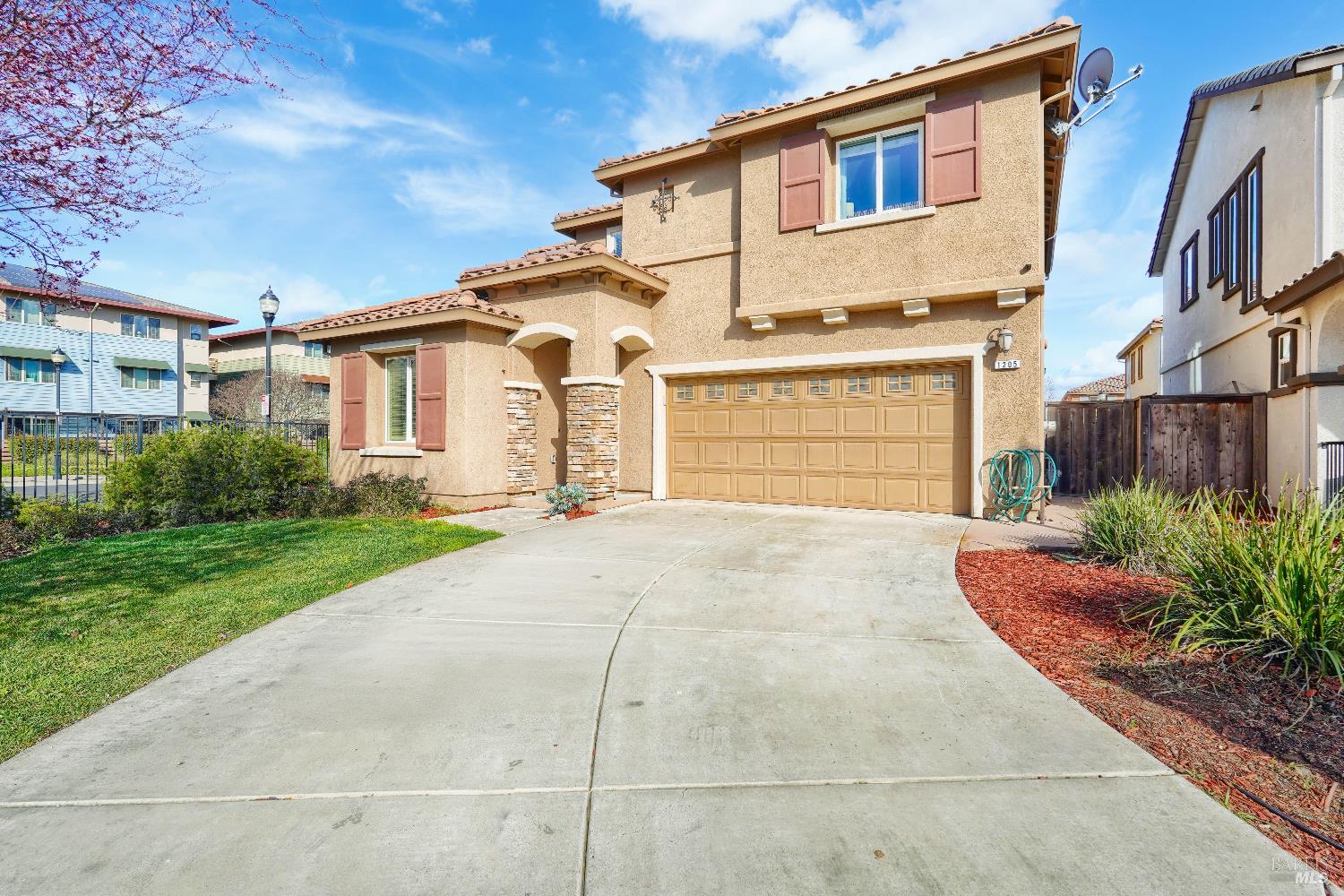 Detail Gallery Image 3 of 77 For 1205 Cornell Ct, Dixon,  CA 95620 - 4 Beds | 3 Baths