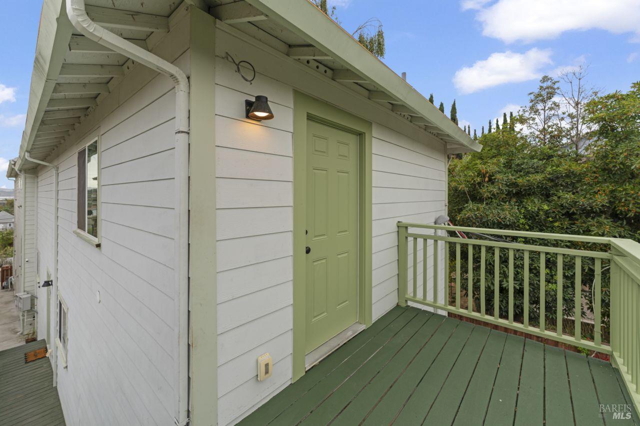 Detail Gallery Image 18 of 30 For 940 York St, Vallejo,  CA 94590 - – Beds | – Baths