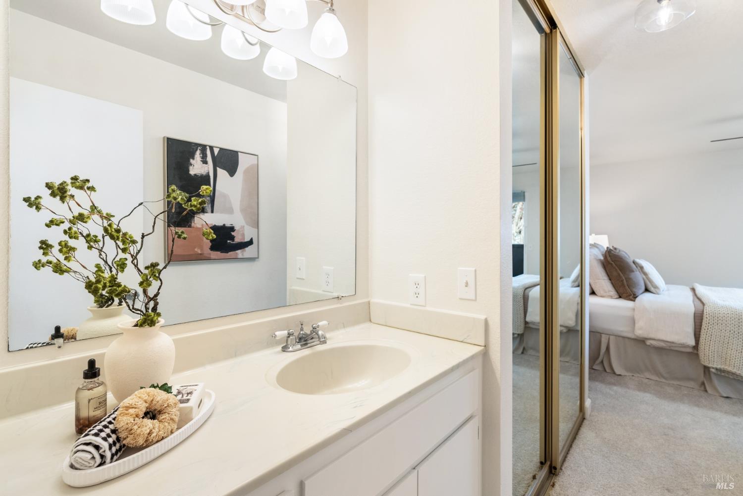 Detail Gallery Image 23 of 36 For 2791 Mcbride Ln #139,  Santa Rosa,  CA 95403 - 3 Beds | 2/1 Baths