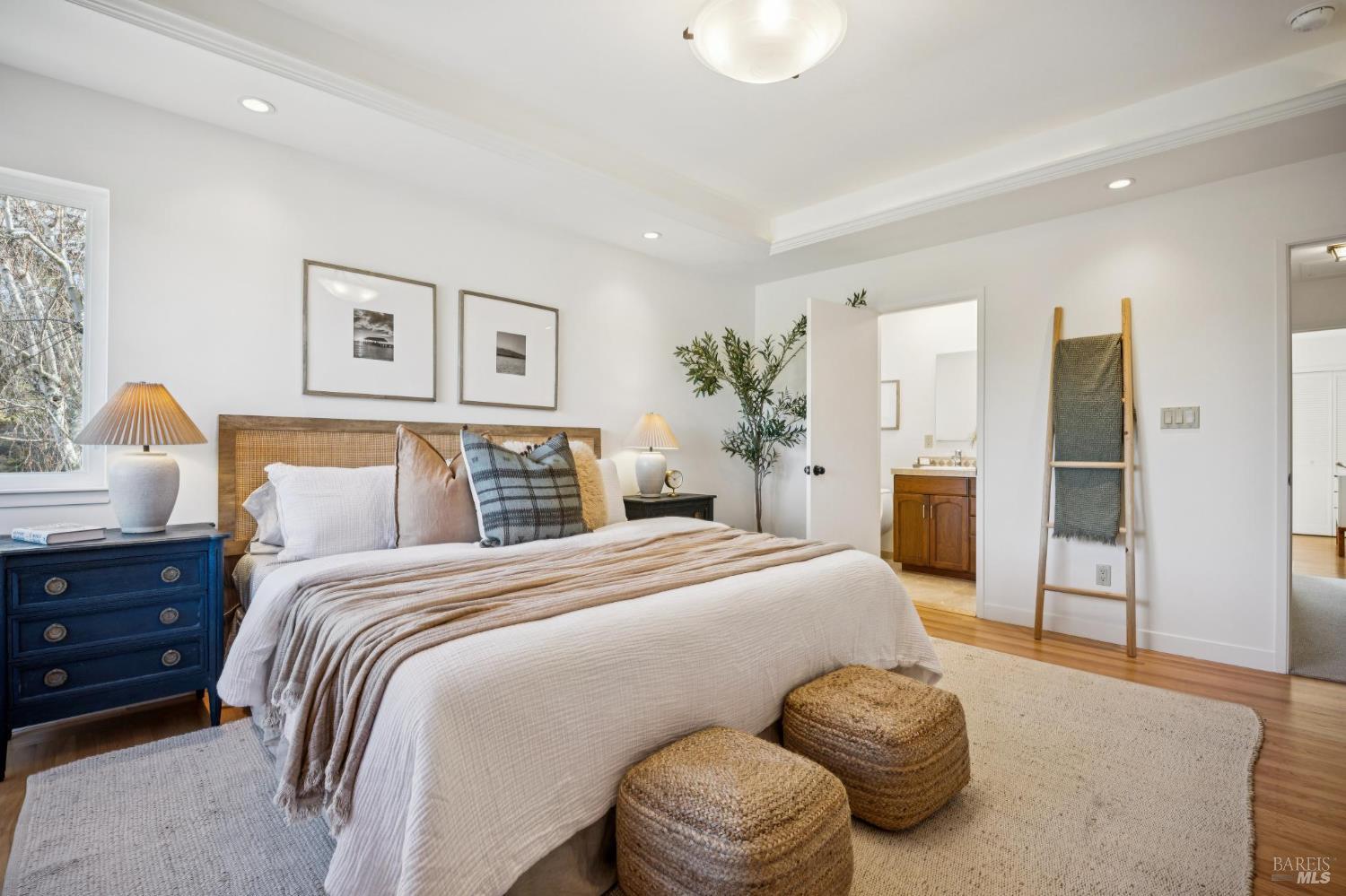 Detail Gallery Image 35 of 67 For 3 Longfellow Rd, Mill Valley,  CA 94941 - 4 Beds | 3 Baths