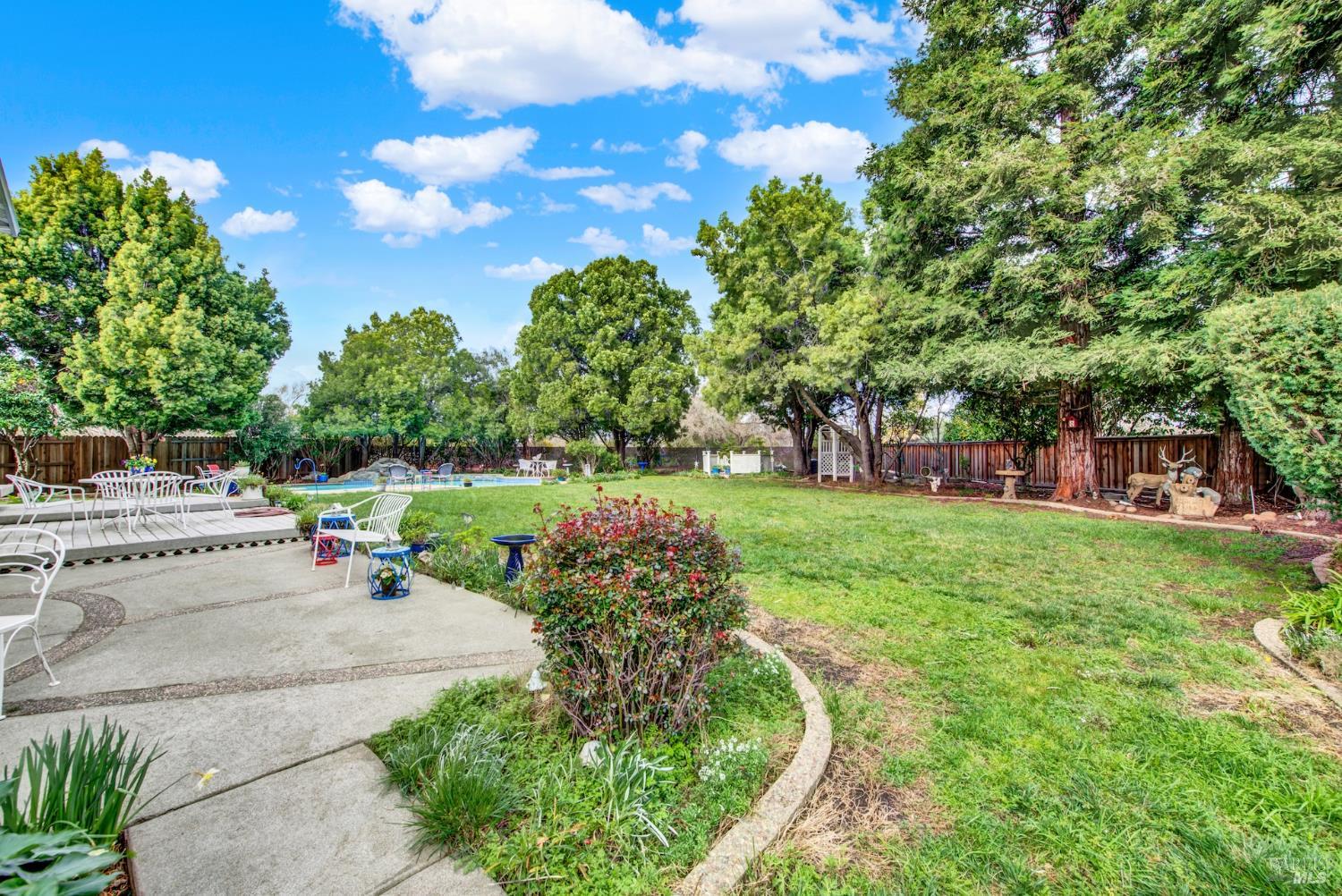 Detail Gallery Image 56 of 61 For 325 Fieldstone Ct, Vacaville,  CA 95687 - 5 Beds | 3 Baths