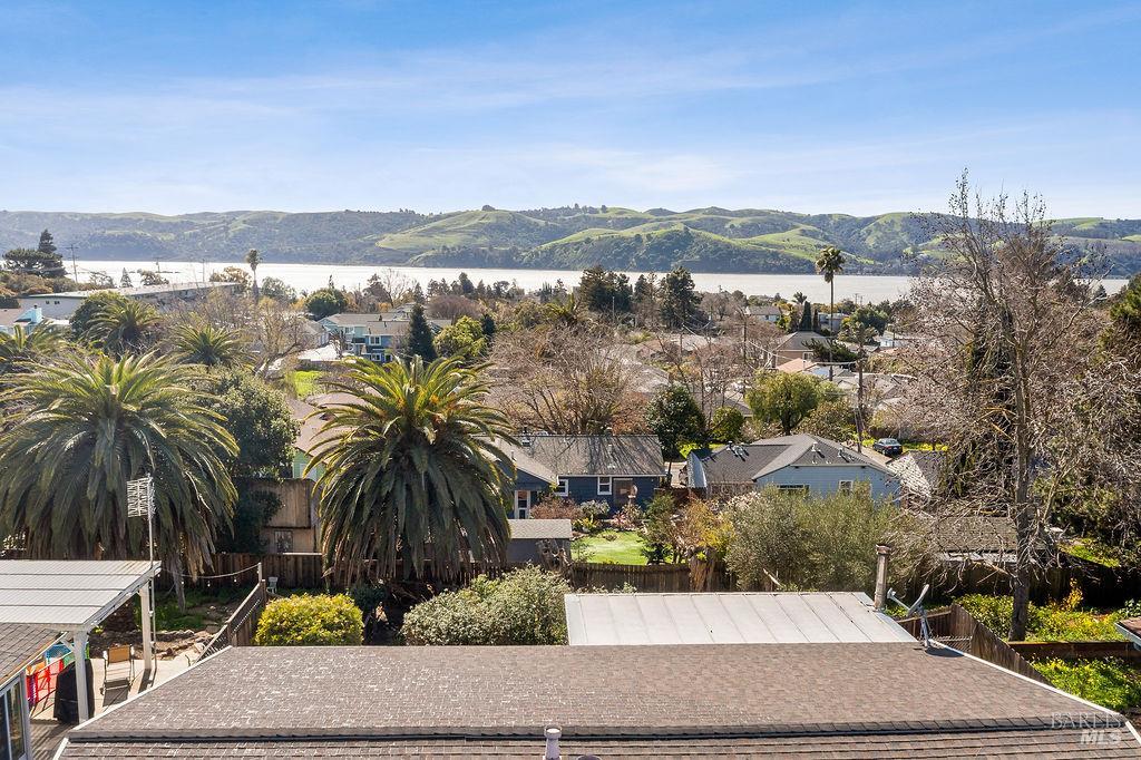 Detail Gallery Image 35 of 38 For 520 Raymond Dr, Benicia,  CA 94510 - 3 Beds | 1 Baths