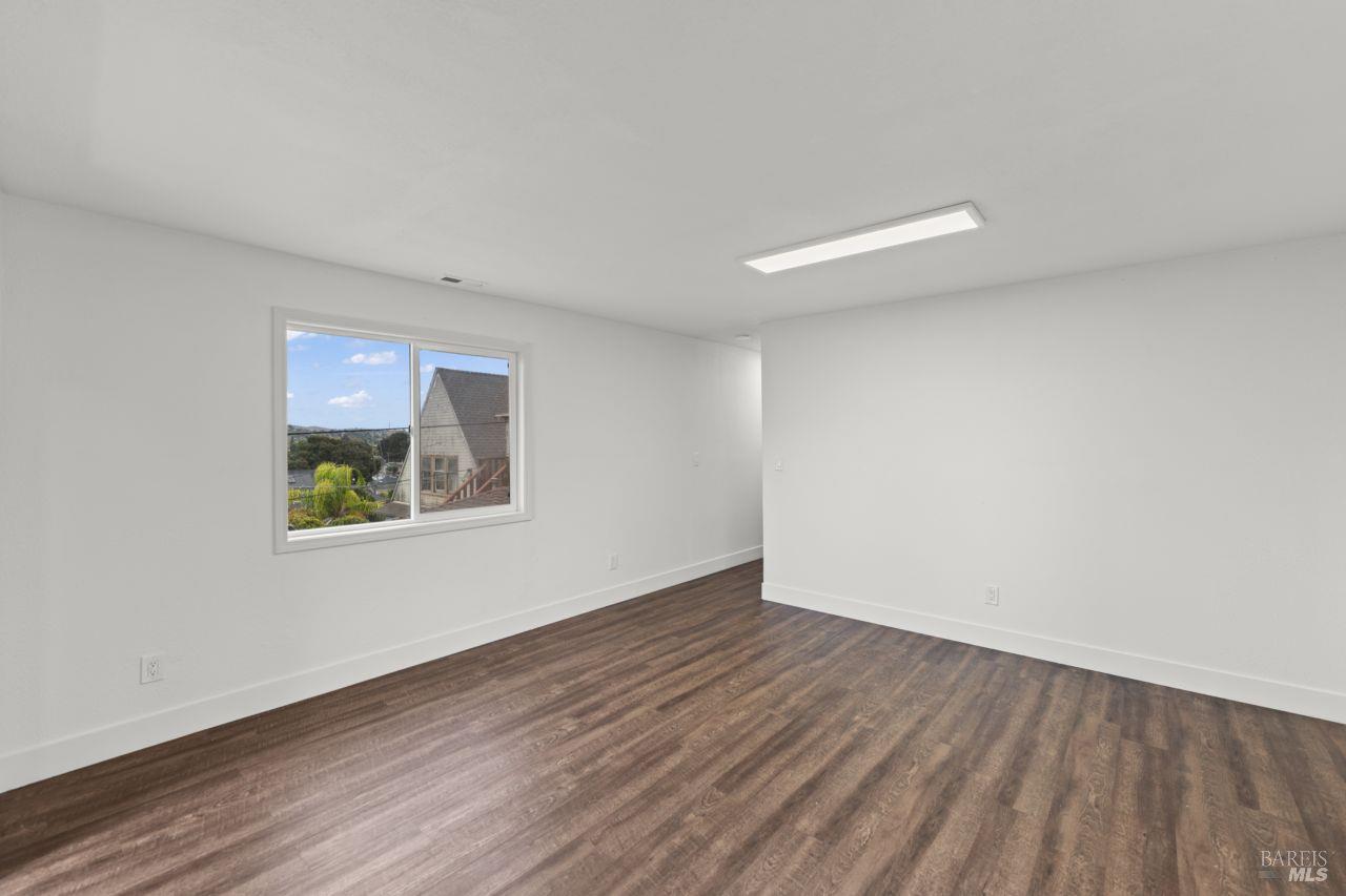 Detail Gallery Image 23 of 30 For 940 York St, Vallejo,  CA 94590 - – Beds | – Baths