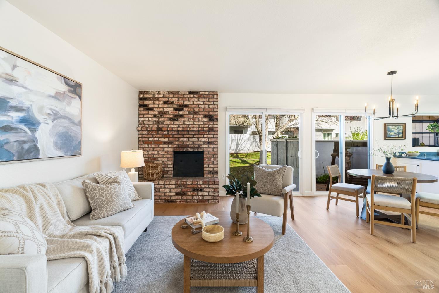 Front Image Thumbnail for BA326013325